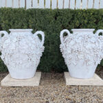 06695GrapevineUrnsNR